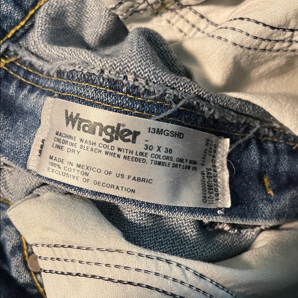 Wrangler Men’s George Strait Classic Denim Jeans 30 x 36